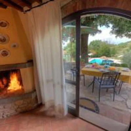 La Vecchia Sassa Apartahotel Montaione
