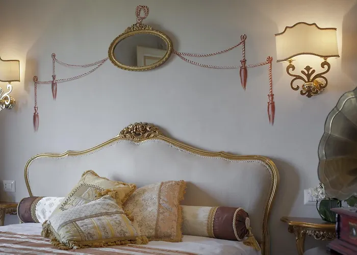 La Vecchia Sassa Aparthotel 4*